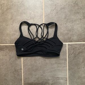 lululemon sports bra